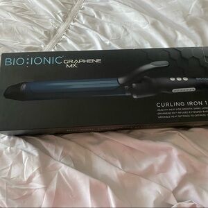 Bio Ionic Graphene MX 1.25” curling iron